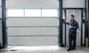 Automated door systems: types, features and benefits